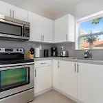 Casa Flamingo - Cozy Home Pool Location