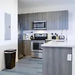 Modern Townhouse 18 Min From The Beach & Aventura - Th1
