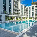 Urban Escape 3 Bed Unit Near Brickell And Wynwood