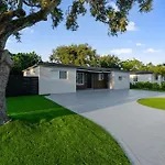 Villa Verde - Your Exclusive Luxury Escape With Private Pool And Mini Golf
