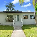 Villa Coco Cozy Home Near Brickell Miami Beach