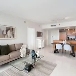 Icon W Brickell By Imd Miami Elegant River View 1Br 1Ba