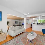 Charming House With Private Pool N Coral Gable