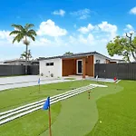 The Rock & Rhythm Villa Miami Downtown!