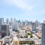 Luxurious 3 Bedroom With A View