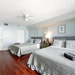 Free Parking! Condo With A Perfect Location In Brickell