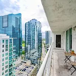 Free Parking! Condo With A Perfect Location In Brickell