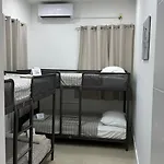 203 Miami Shared Rooms For Men Central Comfortable, Affordable