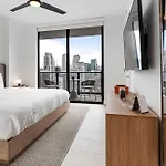 Rumrunner - Hotel Style Amenities In The Heart Of Miami