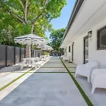 Heart Of Miami W Pool & Close To Beach