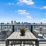 Luxury Studio With Stunning City Views