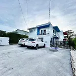 Newly Remodeled Full Apartment