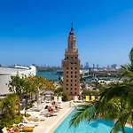 Beautiful Studio With Amazing Views