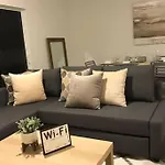 Outstanding Townhouse 18 Min From The Beach - Th2