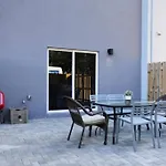 Outstanding Townhouse 18 Min From The Beach - Th2