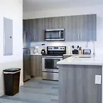 Outstanding Townhouse 18 Min From The Beach - Th2