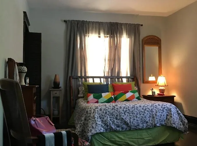 Private Room In The Heart Of Little Havana