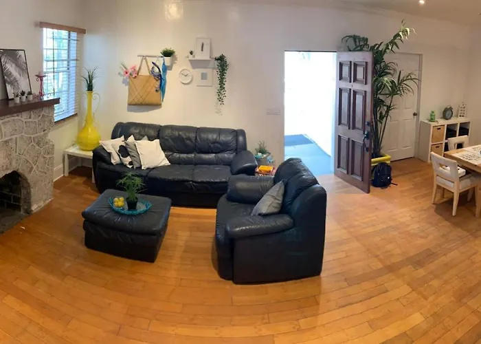 One Room Miami 1