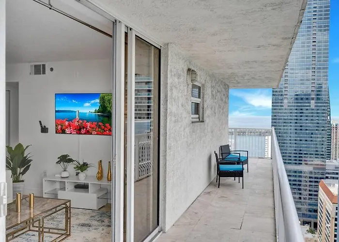 40Th Floor Priceless Unit Central Location