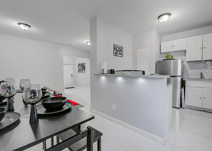 Deco Drive Miami • Near Hard Rock Stadium • South Beach • Wynwood