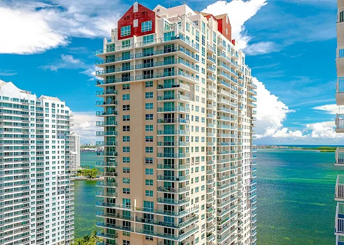 Miami Condo With City & Ocean Views! Sleep Up To 6!