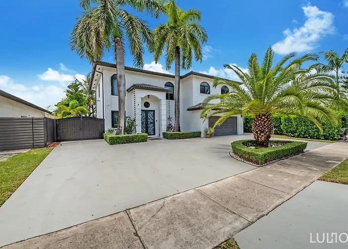 Luxury Beach Oasis - Heated Pool, Game Extravaganza L44