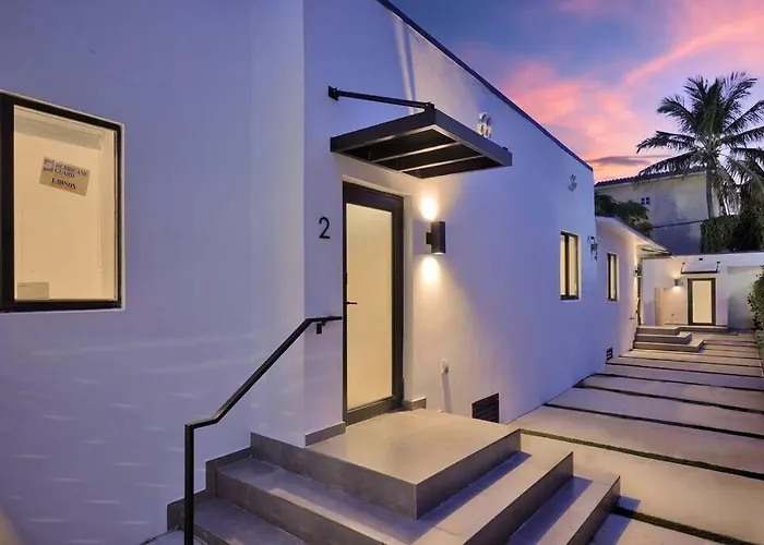 Villa 2 In Miami