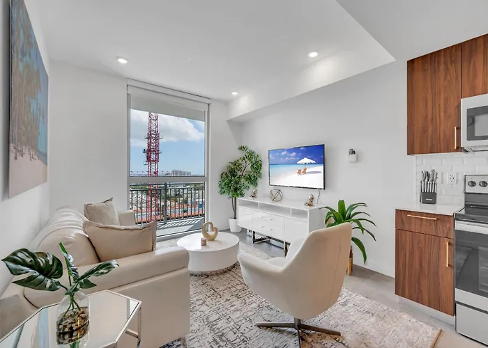 Amazing 2 Bd Downtown Miami Mins From Brickell With Free Parking