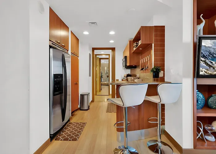 Brickell Bliss - Luxury Condo