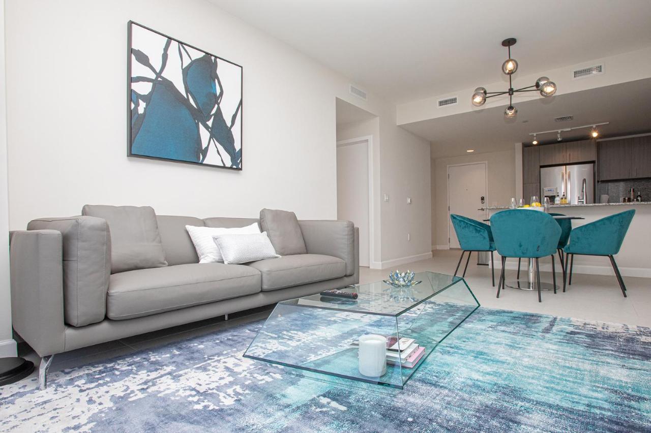 Apartment Luxury In Downtown Doral Miami