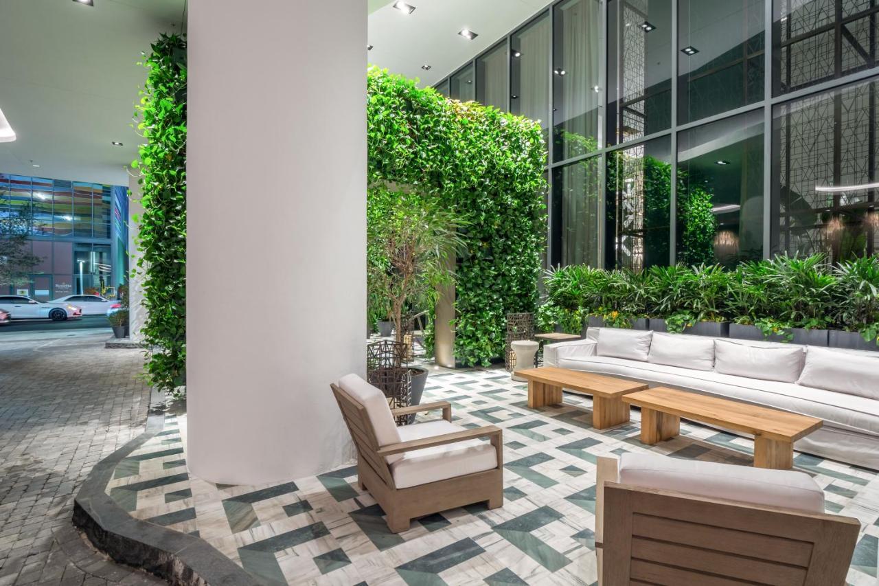 812 Located At Sls Lux Brickell, Managed And Operated By And The Beaches 4* Miami