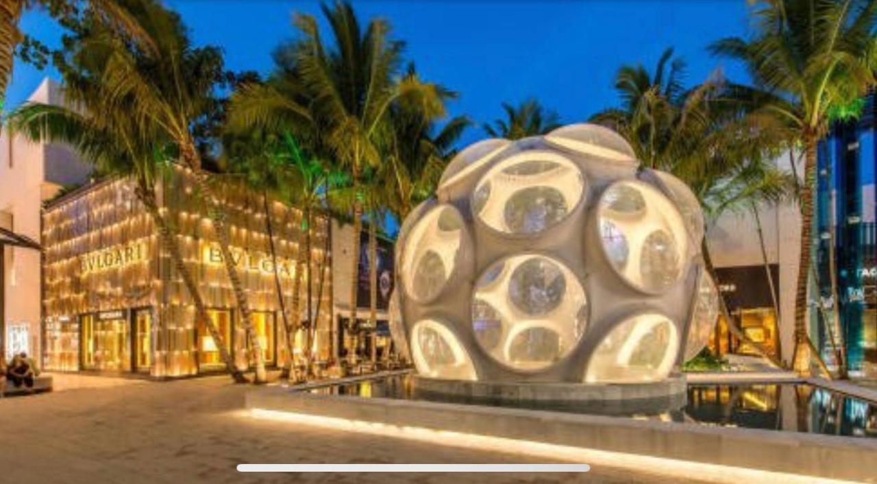 Luxury Chill Close To: South Beach/airport/wynwood/design District/4 Free Gated Parking * Miami