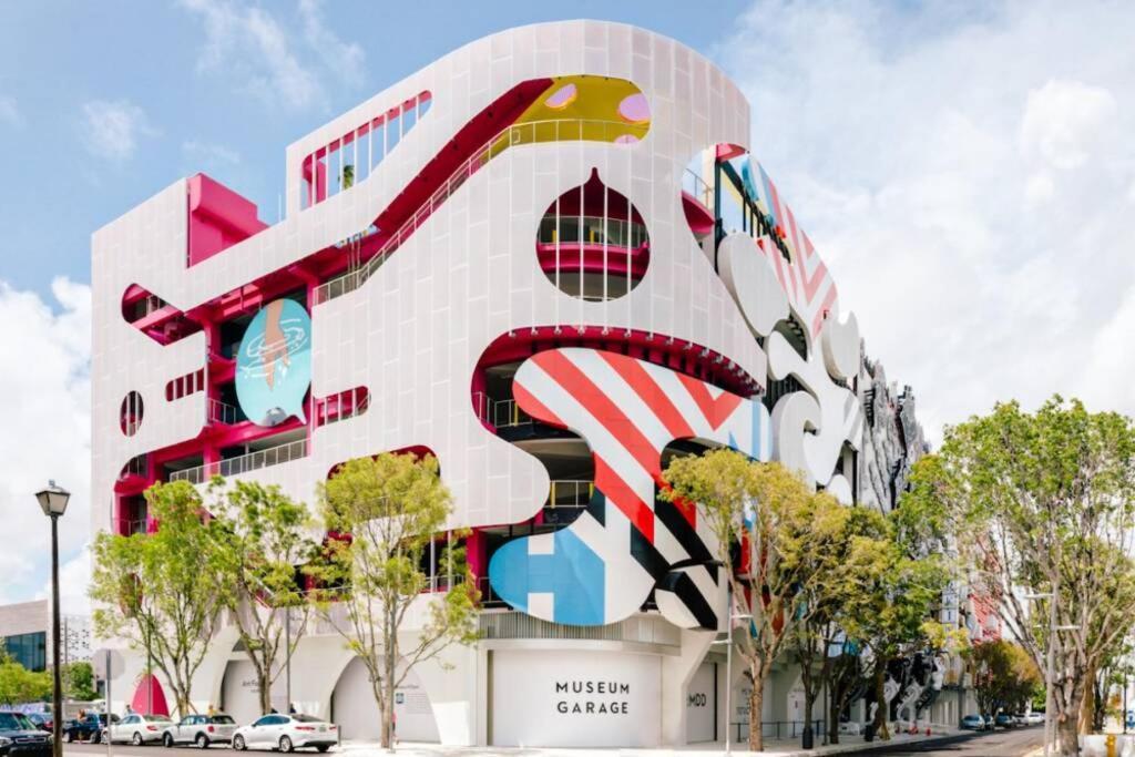 Casa Madeira @ The Heart Of Design District * Miami