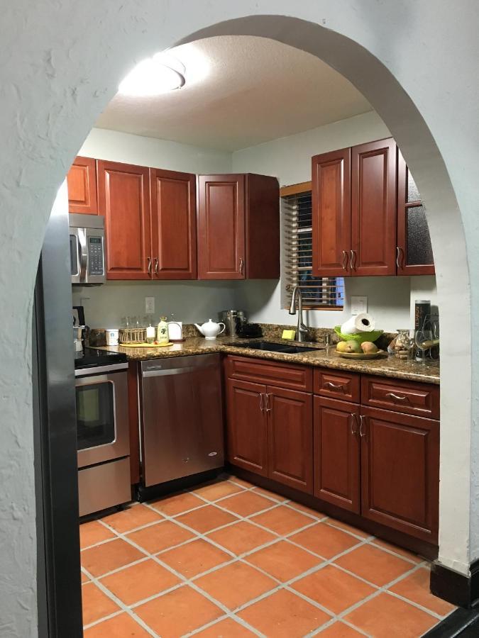 Homestay Private In The Heart Of Little Havana Miami