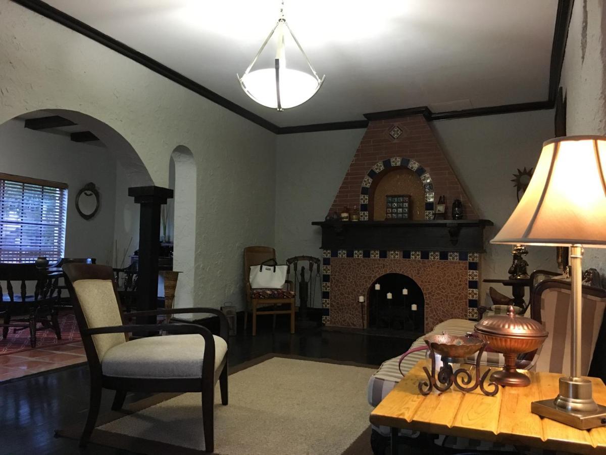 Private In The Heart Of Little Havana *