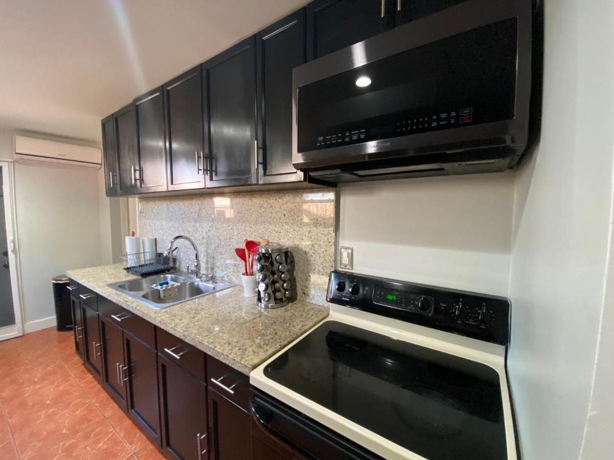 Holiday home Main House 3 Bed 2 Bath & 1 Bed 1 Bath *