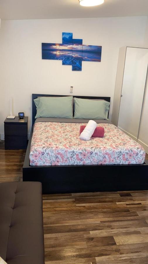 Apartment Cottages Near Fiu Miami