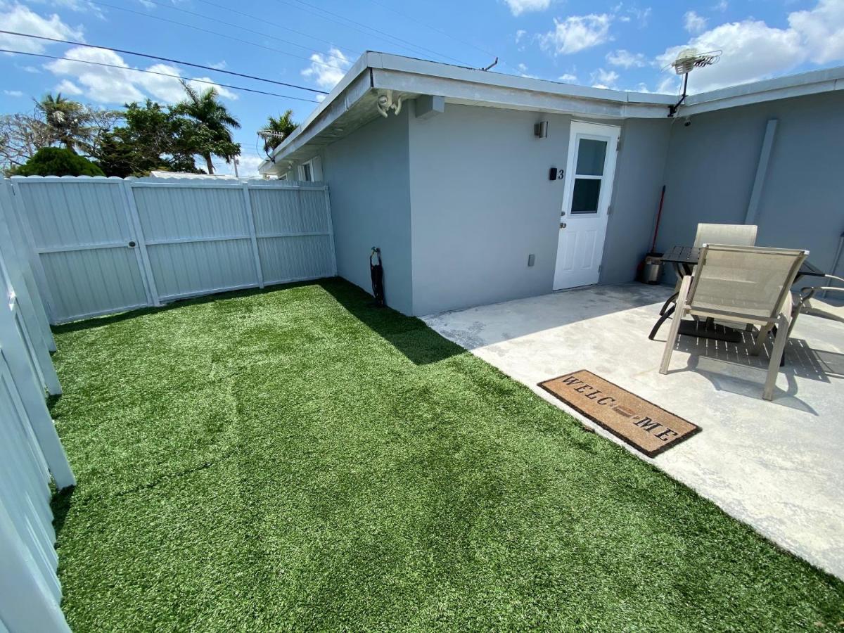Cottages Near Fiu * Miami