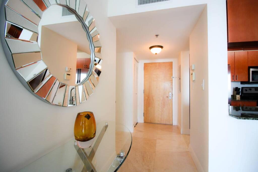 Brickell Condo With Views! * Miami