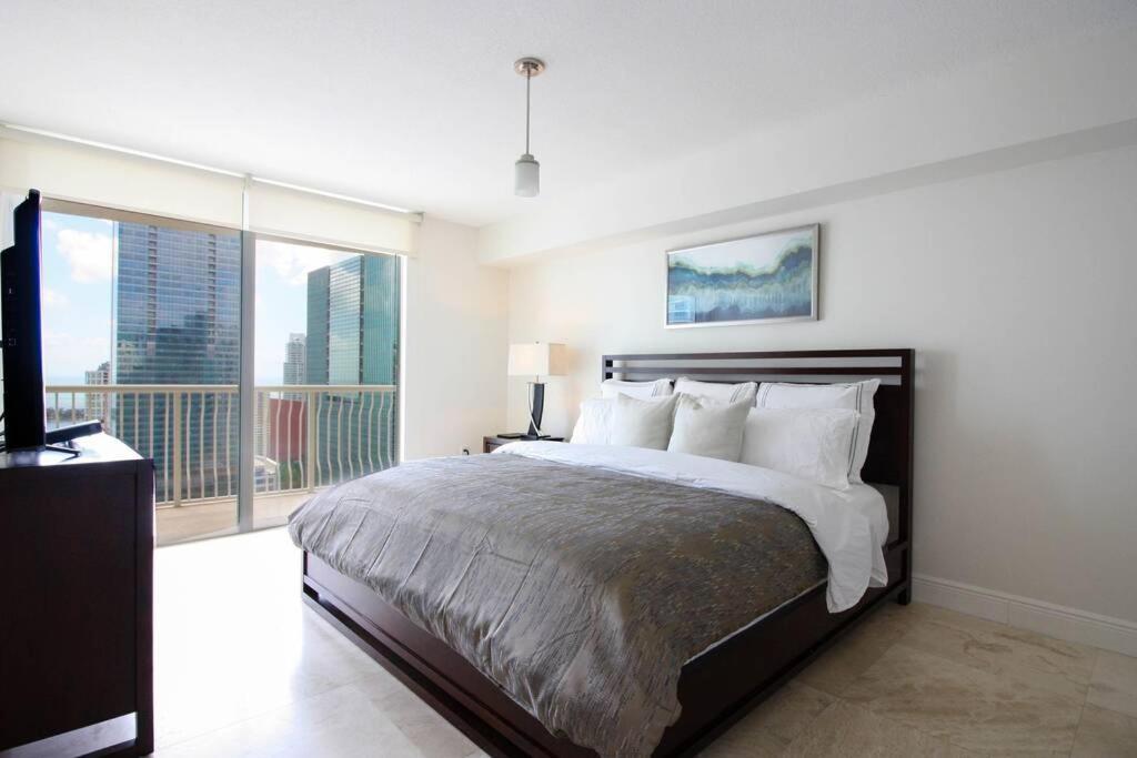Brickell Condo With Views! Apartment *