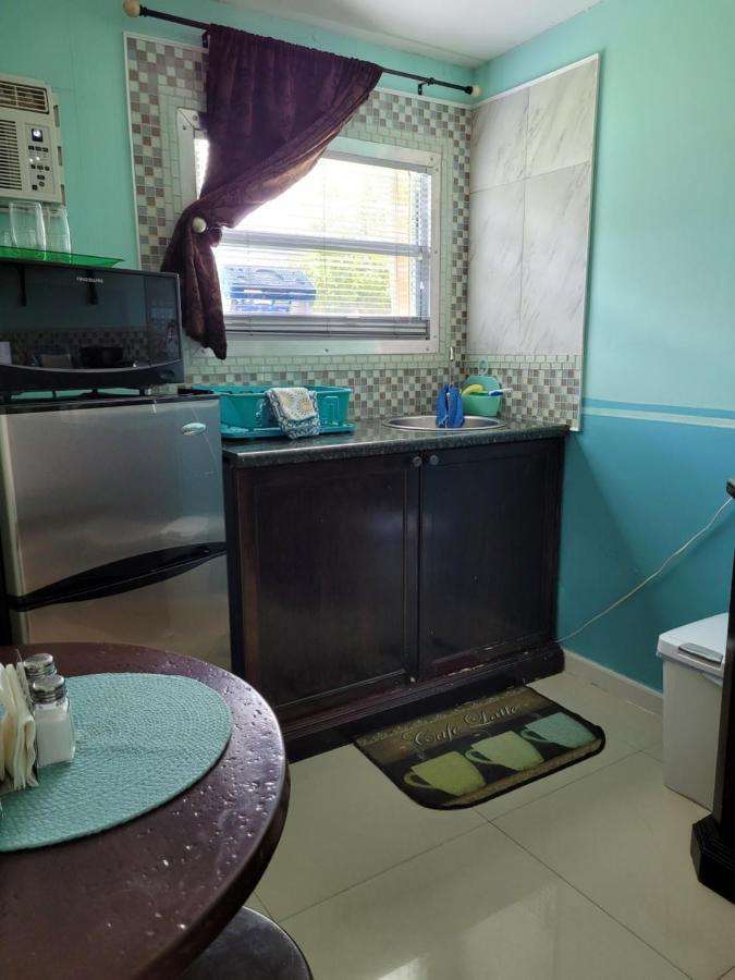 Laly's Little Garden Miami