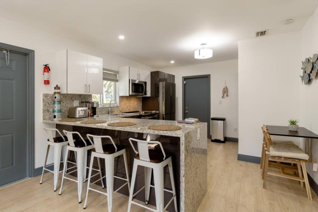 Casa Madeira 2@ The Heart Of Design District Holiday home