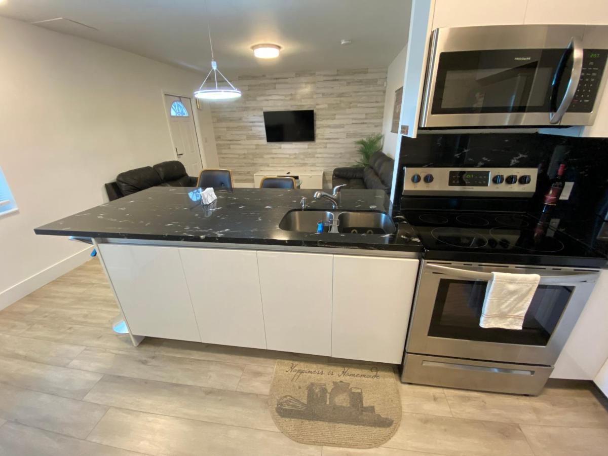 Main House In Homestay Miami