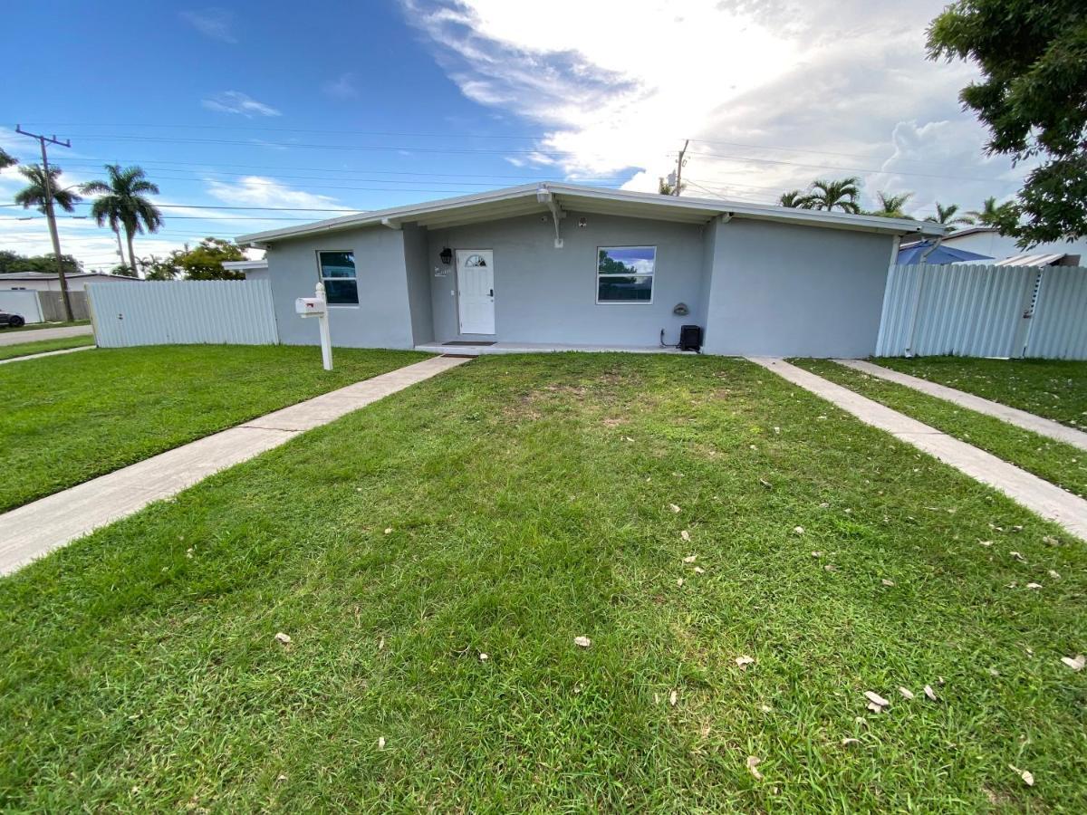 Homestay Main House In Miami