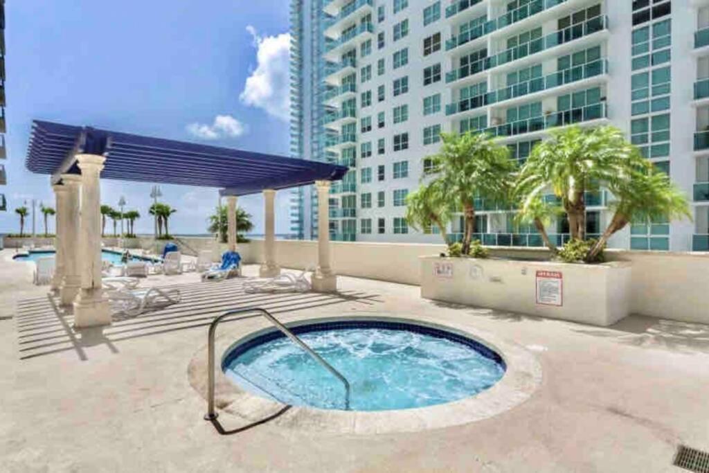 Apartment Stunning 2br Penthouse Brickell/direct Oceanview!!