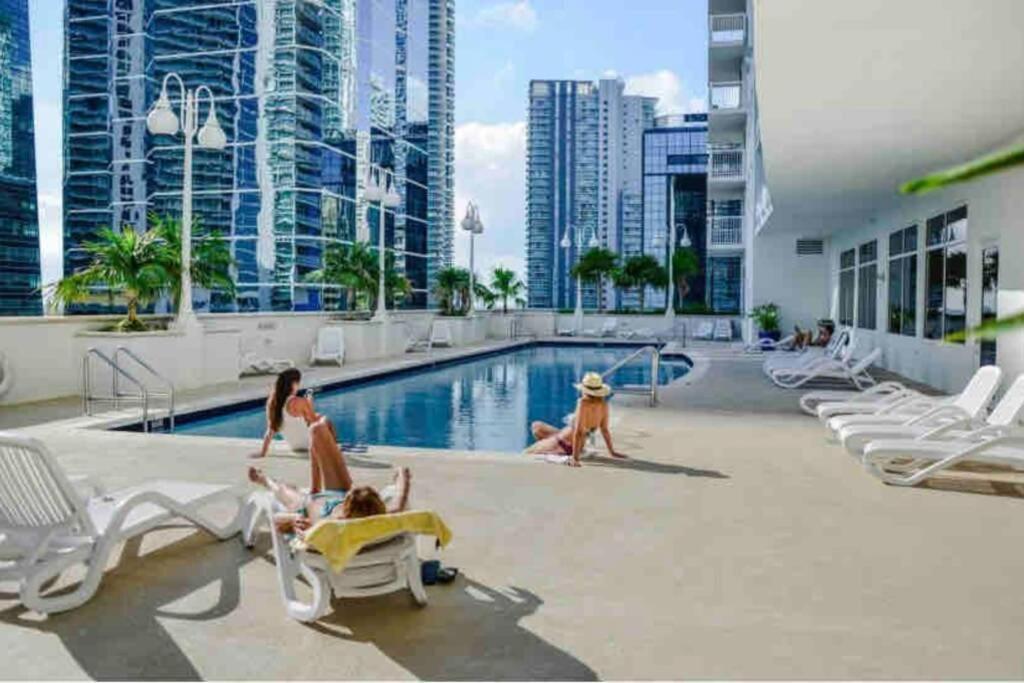 Apartment Stunning 2br Penthouse Brickell/direct Oceanview!! *