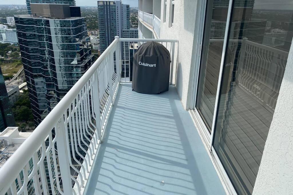 Stunning 2br Penthouse Brickell/direct Oceanview!! Miami
