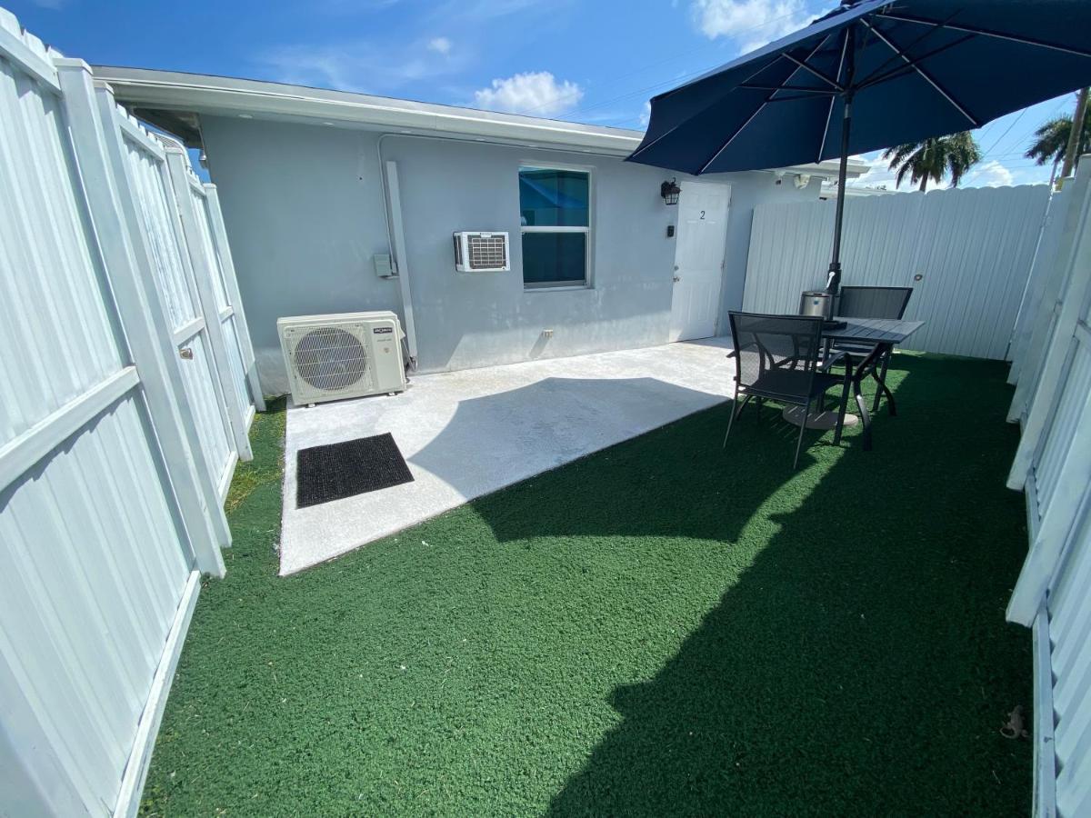 Cottages Near Fiu * Miami