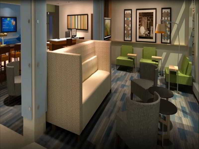 Express & Miami Airport East By Ihg 3*