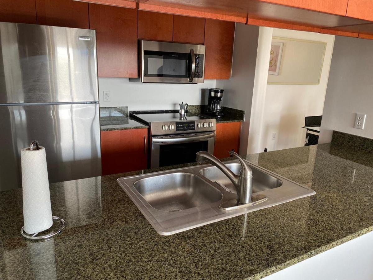 Beautiful Large Apt 2 Brm With Ocean Views In Brickell Apartment *